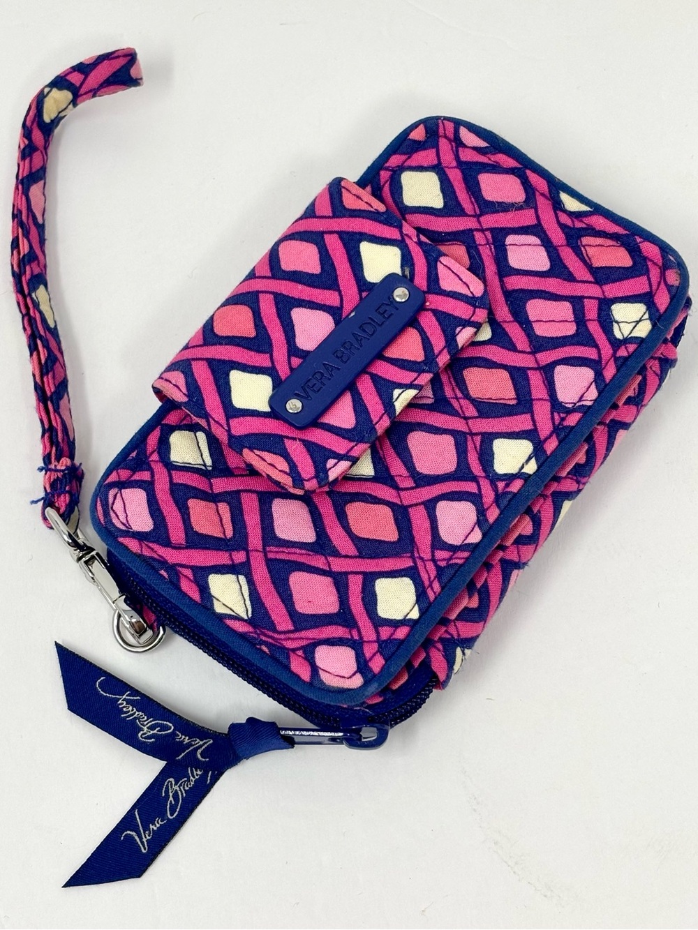 Vera Bradley Katalina Pink White Diamonds Zippered Wallet Wristlet Lightweight